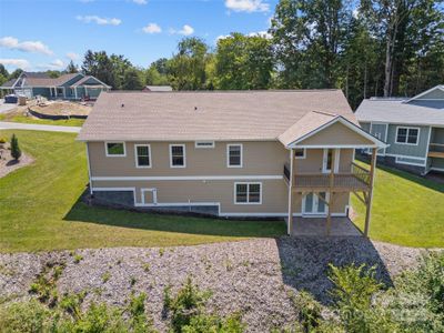 New construction Single-Family house 54 Olde Oak Ln, Hendersonville, NC 28792 - image