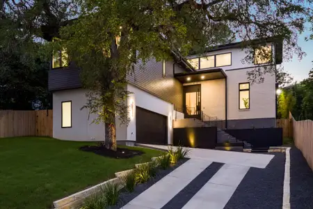 New construction Single-Family house 1102 Summit St, Austin, TX 78741 - image