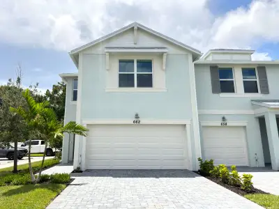 New construction Single-Family house 662 Salisbury Cir, Fort Pierce, FL 34982 plan Sandpiper End - image