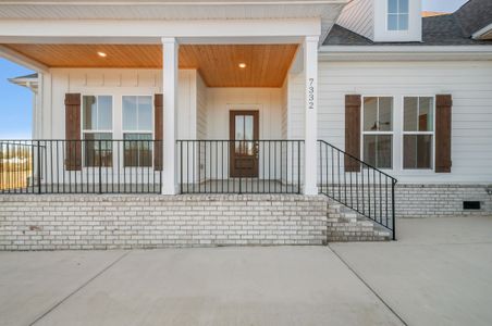 New construction Single-Family house 7332 Dutch River Cir, Unit L0T 96, Fairview, TN 37062 plan Rutledge III Farmhouse - image 4