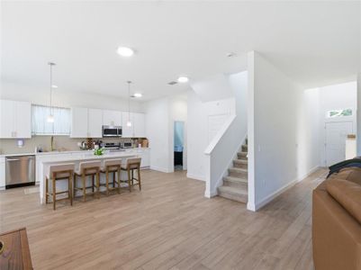 New construction Single-Family house 712 Reflection Lake Dr, Orlando, FL 32807 - image 9