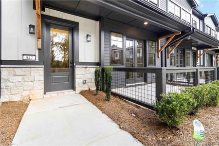 New construction Townhouse house 947 Willingham Dr, Unit 2, Hapeville, GA 30354 - image
