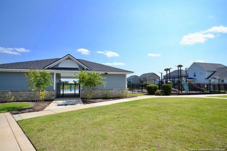 New construction Single-Family house 1709 Man-O-War Dr, Hope Mills, NC 28348 - image