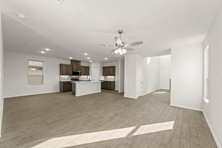 New construction Single-Family house 1700 Edgeway Dr, Aubrey, TX 76227 plan Maple - image 16