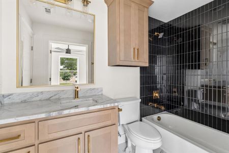 New construction Townhouse house 2725 Azalea Park Circle Ft, Fort Worth, TX 76107 - image 6