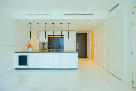 New construction Condo house 300 Biscayne Blvd Wy, Unit 1806, Miami, FL 33131 - image
