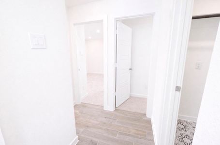 New construction Single-Family house 8315 Amber Summit Ln, Angleton, TX 77515 - image 11