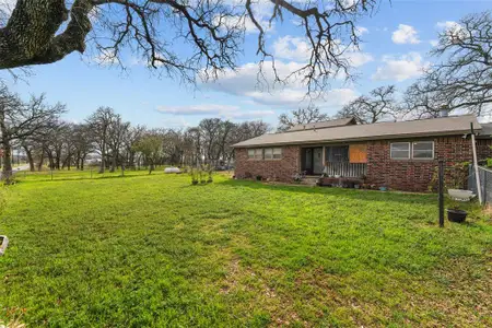 New construction Single-Family house 1051 Lynch Bend Rd, Springtown, TX 76082 - image