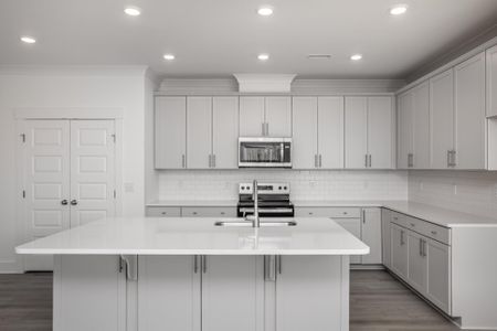 New construction Single-Family house 701 Highview Dr, Benson, NC 27504 plan Ellerbe - image 7