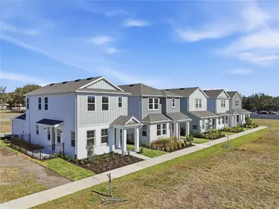 New construction Single-Family house 2015 Amelia Bay Pl, Valrico, FL 33596 - image