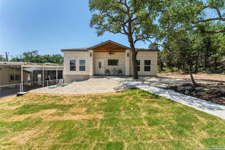 New construction Single-Family house 2359 Westview Dr, Canyon Lake, TX 78133 - photo 0