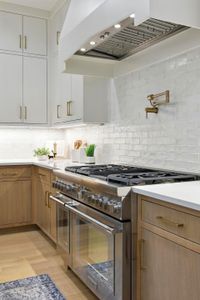 New construction Single-Family house 2007 Pasadena Dr, Austin, TX 78757 null- photo 13 13
