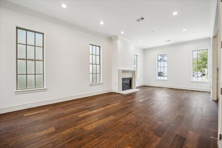 New construction Single-Family house 209 Sutton Row Pl, Houston, TX 77024 plan The Sutton - image 17