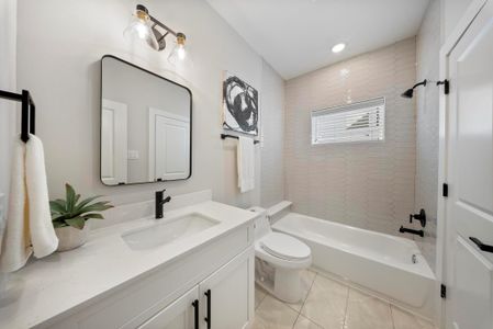 New construction Single-Family house 3520 Piney Woods Dr, Houston, TX 77018 - image 16