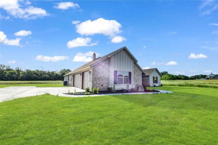 New construction Single-Family house 2020 Carrie Ct, Weatherford, TX 76088 Jasper- photo 30 30