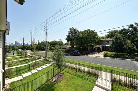 New construction Condo house 2707 Dulce Ln, Unit 11, Austin, TX 78704 null- photo 4 4