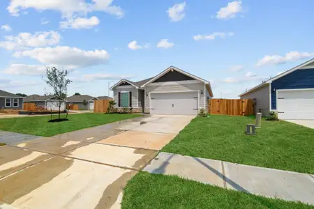 New construction Single-Family house 708 Jasmine Ridge Ln, Waller, TX 77484 - image