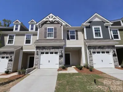 New construction Townhouse house 3135 Lilac Grove Dr, Charlotte, NC 28269 - image