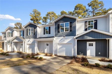 New construction Townhouse house 1012 Laurel St, Fayetteville, NC 28303 - image