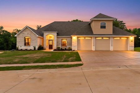 New construction Single-Family house 1616 Courtland Ln, Lindale, TX 75771 - image