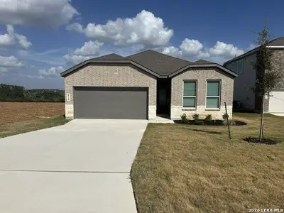 New construction Single-Family house 6718 Flores Rd, Spring Branch, TX 78070 plan Navarre - image