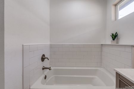 New construction Single-Family house 931 Yucca, San Antonio, TX 78220 null- photo 11 11