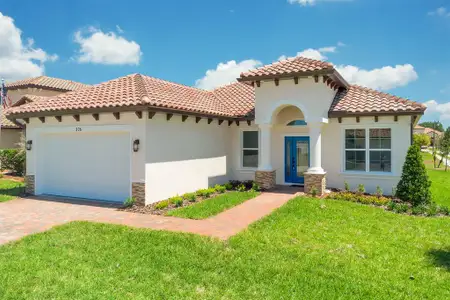 New construction Single-Family house 376 Villa Sorrento Cir, Haines City, FL 33844 - image