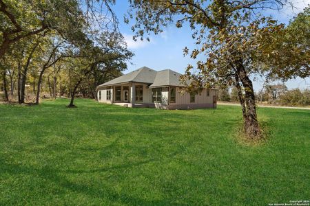 New construction Single-Family house 140 Great Oaks, La Vernia, TX 78121 - image