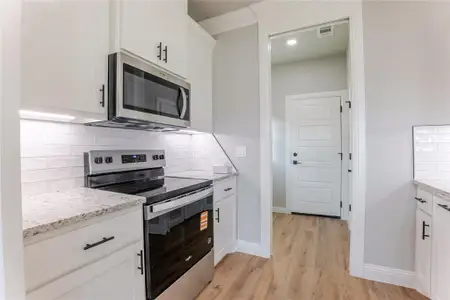 New construction Single-Family house 9211 Parkview Cir, Tolar, TX 76476 - image