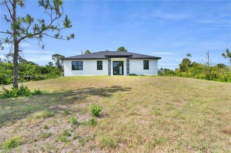 New construction Single-Family house 3405 73Rd St W, Lehigh Acres, FL 33971 - image