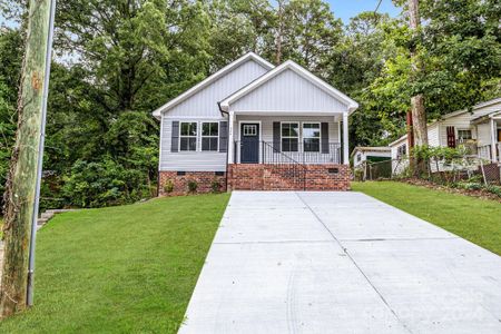 New construction Single-Family house 244 North Scruggs Street, Gastonia, NC 28052 - photo 0