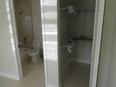 New construction Duplex house 1671 Sw 44Th Ter, Fort Lauderdale, FL 33317 null- photo 27 27