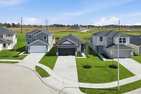 New construction Single-Family house 18046 Lasso Mills Dr, Hockley, TX 77447 plan Burton - image