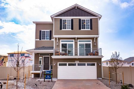 New construction Single-Family house 957 Highlands Circle, Erie, CO 80516 - photo 0