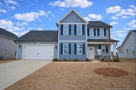 New construction Single-Family house 1720 Man-O-War Dr, Hope Mills, NC 28348 - image