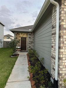 New construction Single-Family house 7826 Flowering Lotus Ln, Houston, TX 77016 null- photo 0