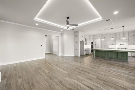 New construction Single-Family house 2012 Bison Prairie Trl, Fort Worth, TX 76126 - image 17