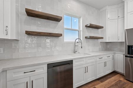 New construction Single-Family house 26930 Estuary Dr, Galveston, TX 77554 null- photo 14 14
