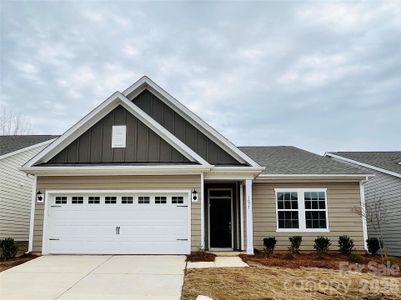 New construction Single-Family house 1077 Mapletree Ln, Indian Trail, NC 28079 plan Oceana - image