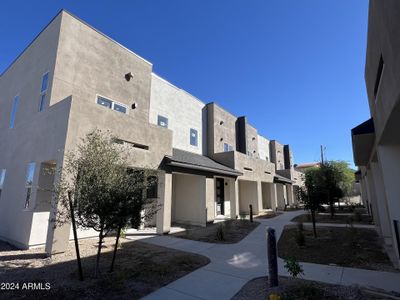 New construction Townhouse house 2130 E Voltaire Avenue, Phoenix, AZ 85022 - photo 0