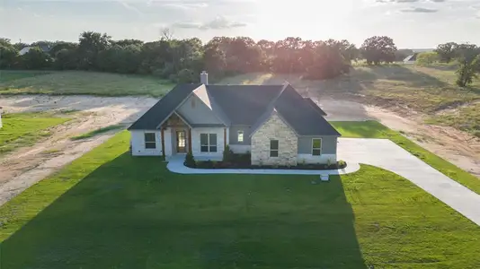 New construction Single-Family house 141 Prairie Winds Dr, Poolville, TX 76487 - image
