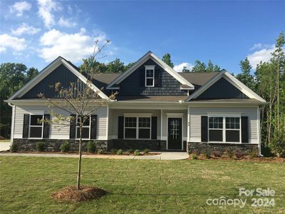 New construction Single-Family house 2331 Palomino Court, Sherrills Ford, NC 28673 - photo 0