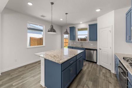 New construction Single-Family house 1405 Grove Pond Rd, Forney, TX 75126 plan Burnet - image 15