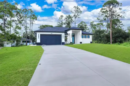 New construction Single-Family house 1207 Ramus St E, Lehigh Acres, FL 33974 - image