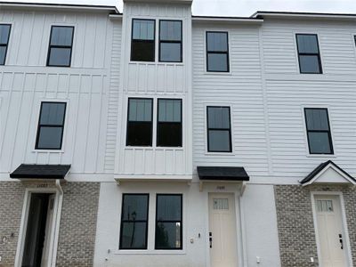 New construction Townhouse house 15089 Grove Lake Dr, Winter Garden, FL 34787 Lantana- photo 0