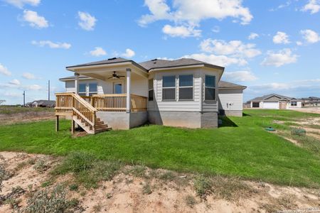 New construction Single-Family house 112 Reno Trl, Floresville, TX 78114 Kingsley- photo 36 36