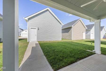 New construction Single-Family house 64 Pansy Park, Unit 84, Clayton, NC 27520 Eliana- photo 27 27