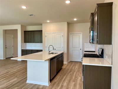 New construction Single-Family house 230 Revere Dr, Kyle, TX 78640 plan THE SPARROW - image 10