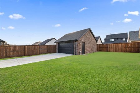 New construction Single-Family house 1840 Rosedale Ave, Van Alstyne, TX 75495 - image 16