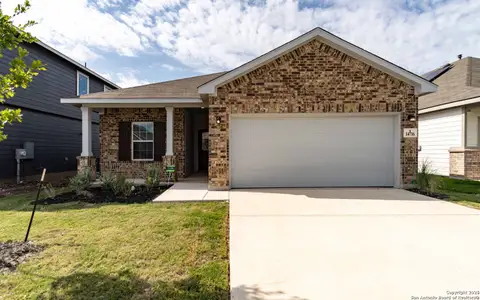 New construction Single-Family house 14716 Sycamore Xing, San Antonio, TX 78252 plan Frio - image